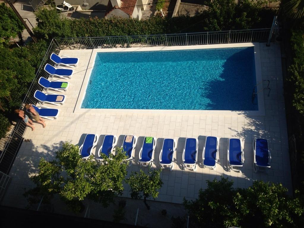 Hotel Bavaria Trogir Seget Donji Luaran gambar