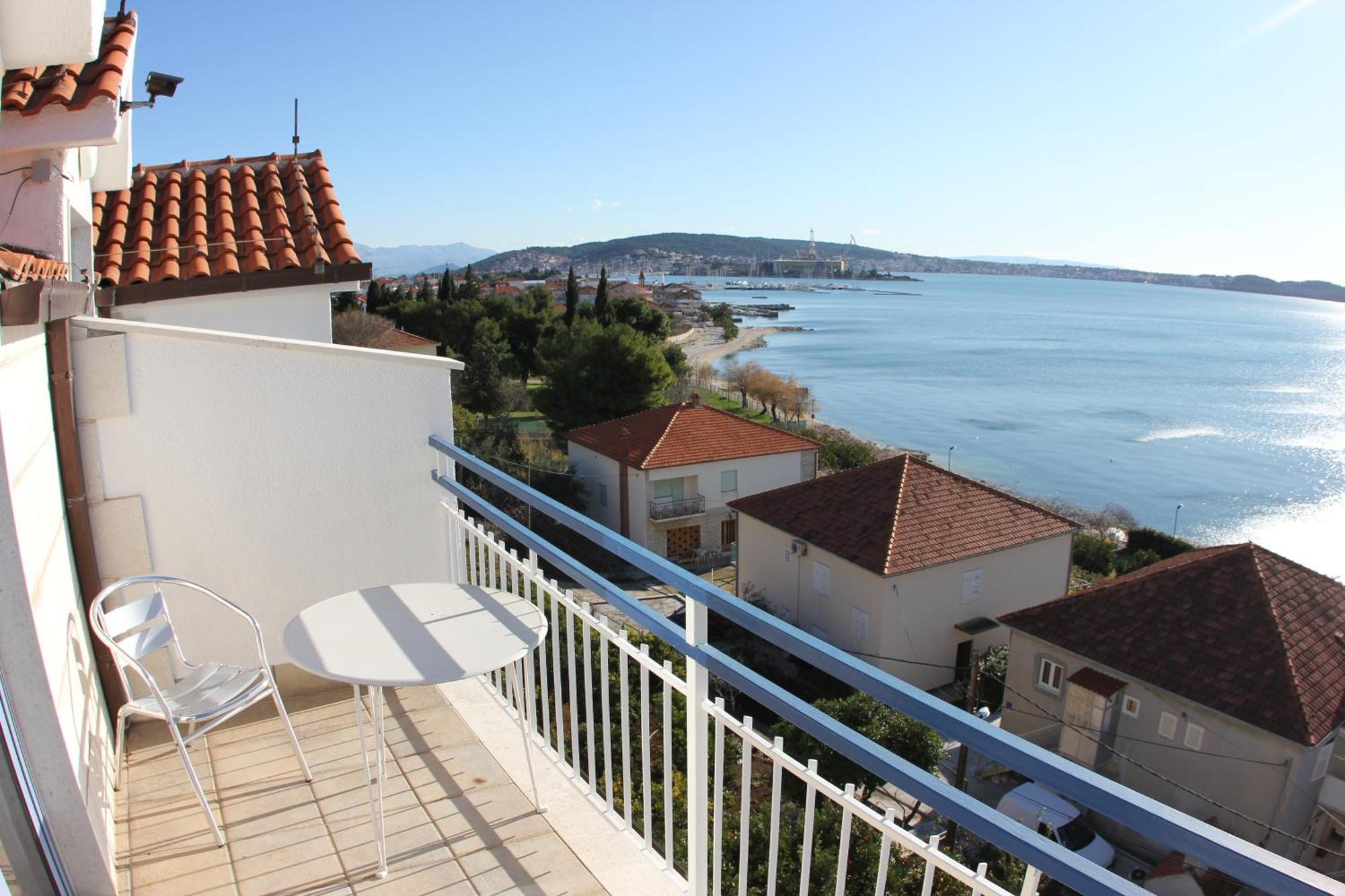 Hotel Bavaria Trogir Seget Donji Luaran gambar