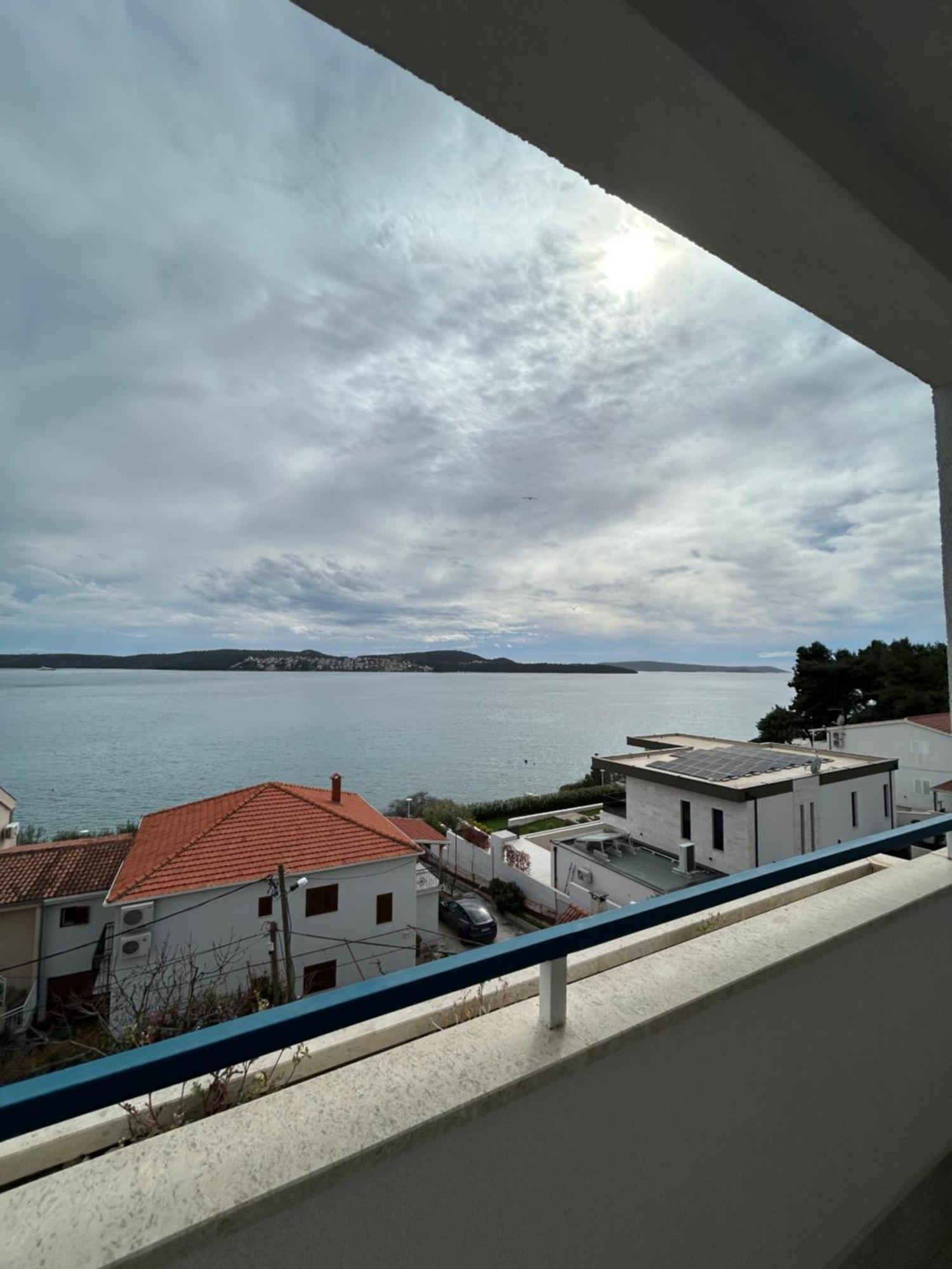 Hotel Bavaria Trogir Seget Donji Luaran gambar