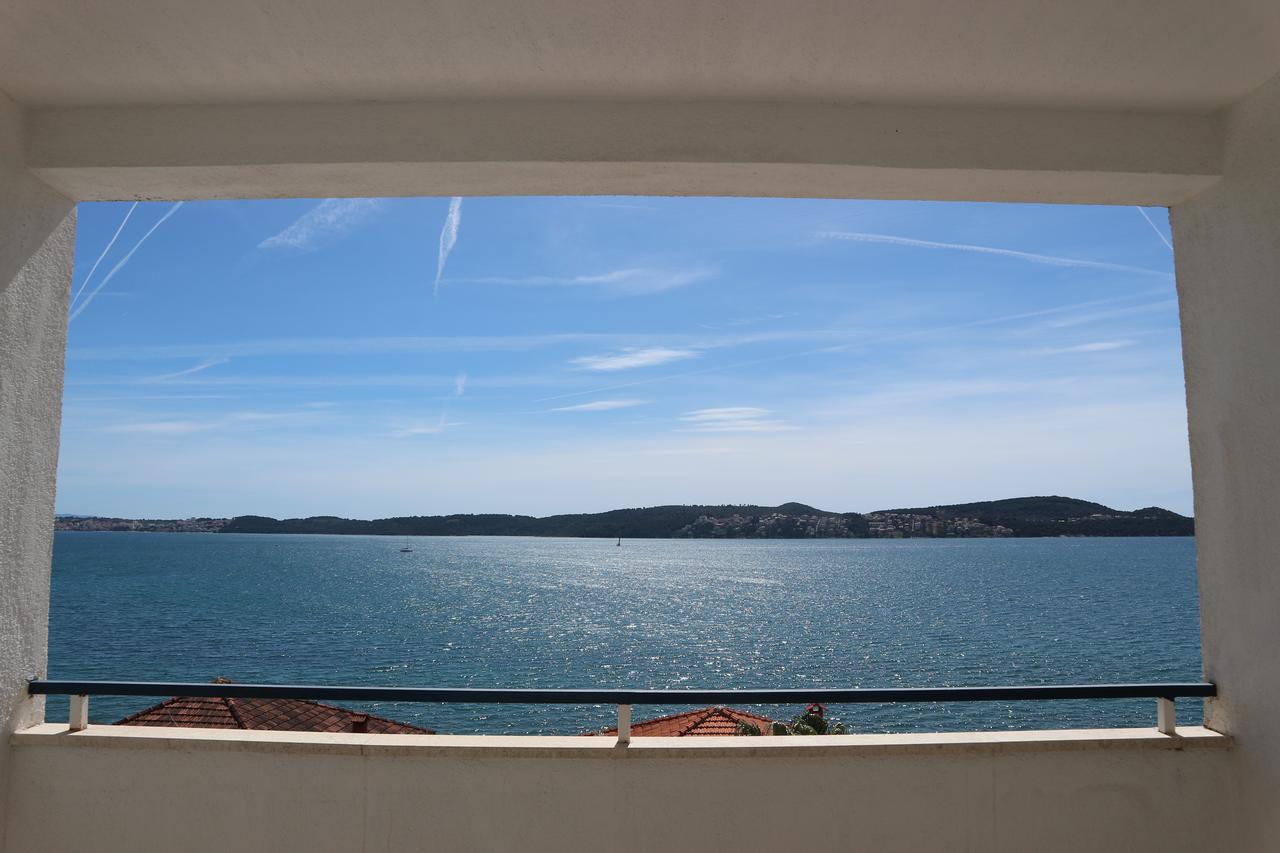 Hotel Bavaria Trogir Seget Donji Luaran gambar